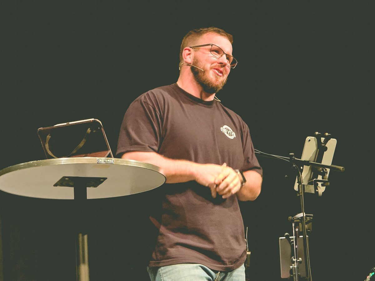 LifePointe Church fellowship and conversation